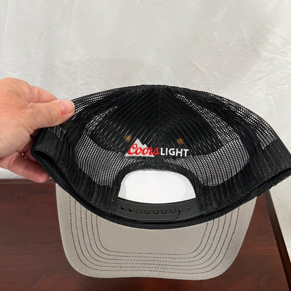 NWOT Pittsburgh Penguins / Coors Light Cap - Picture 4 of 5